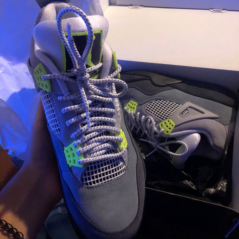 Jordan 4 retro SE’ Neon